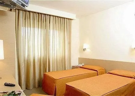 Sisto V 3* Rome