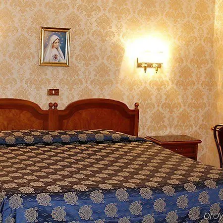 Pace Elvezia 4* Roma