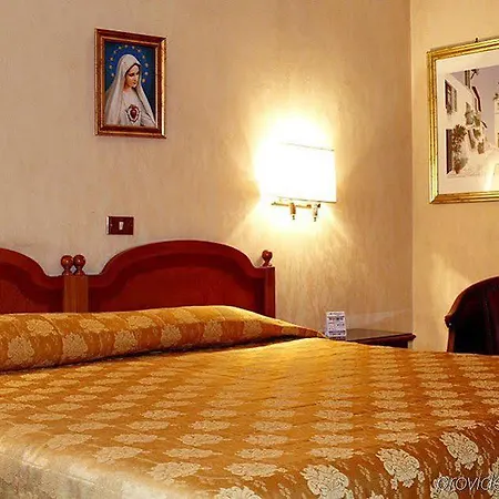 Pace Elvezia Hotel Roma