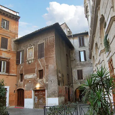 Apartment Campo De' Fiori Bright By Interhome *