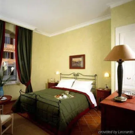 Caesar House Residenze Romane Oda ve Kahvaltı