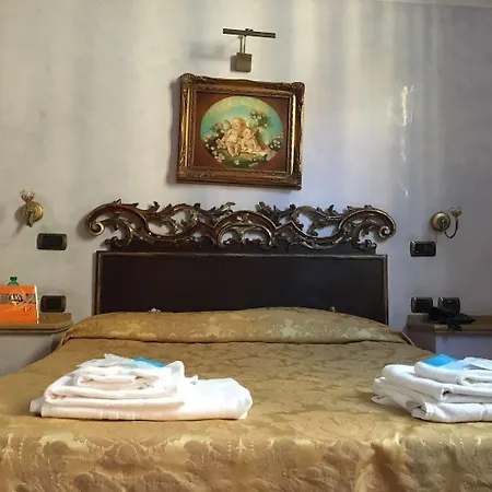 Hotell Vibel 2*