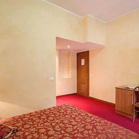 Konukevi Monti - 2*