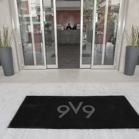 Hotel V99 4*