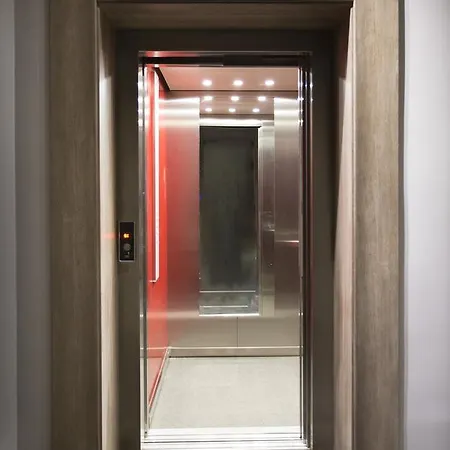 Hotel V99
