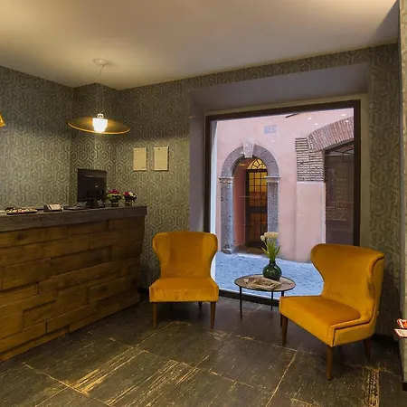 Navona Essence 3* Rom