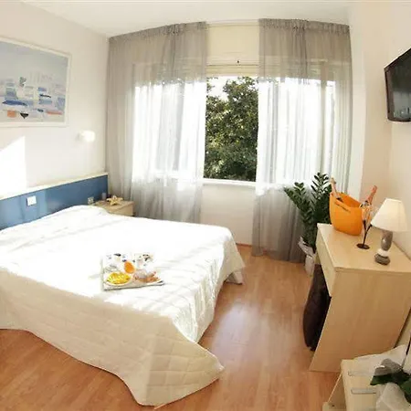 Relais Mediterraneum Bed & Breakfast *