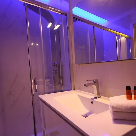 Bed & Breakfast Quiriti Vatican Relais 2*