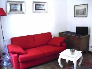 Romantica Apartment