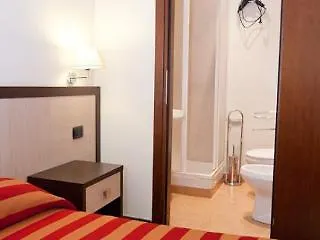 Oda ve Kahvaltı Clarian 3*