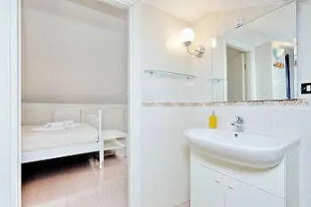 Hotel Beesprint Vatican *