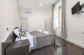 Rose & Tulip Hotel
