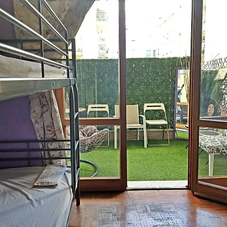Hostel Dreaming - *