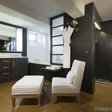 Portrait Roma - Lungarno Collection Aparthotel 5*