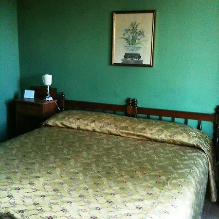 Guest house Relais La Canfora Rome