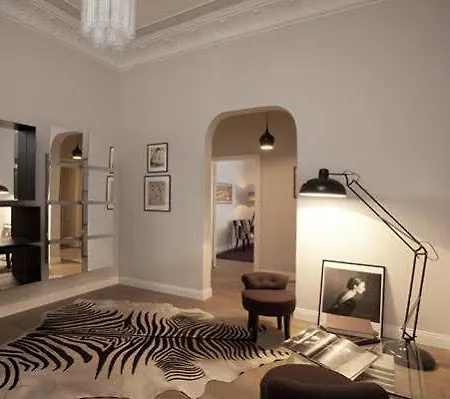 Gasthuis The Independent 4*