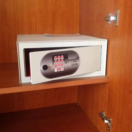 Residenza Fermi 2* Řím