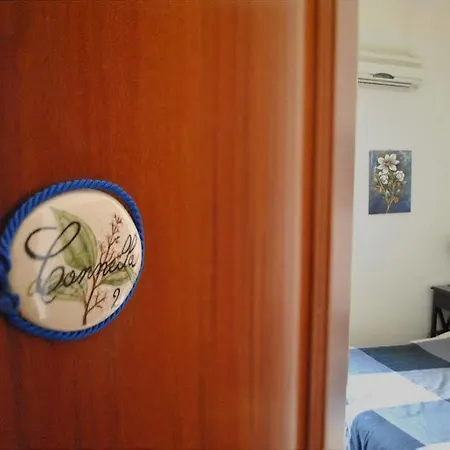 Sant'anna Bed & Breakfast 2*