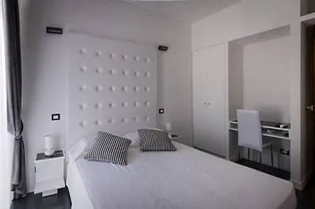 Affittacamere Pantheon Royal 4*