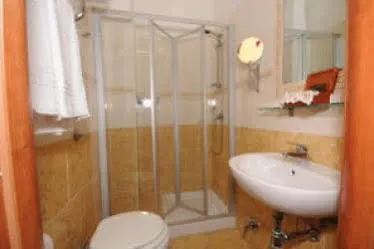 Hotell Charter 2*