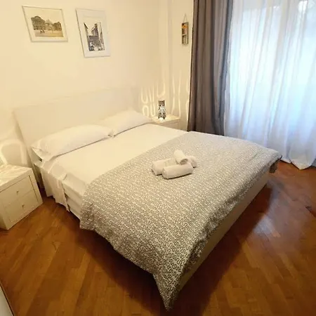 We Love It Apartment