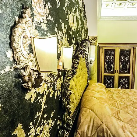 Impero Vaticano Bed & Breakfast