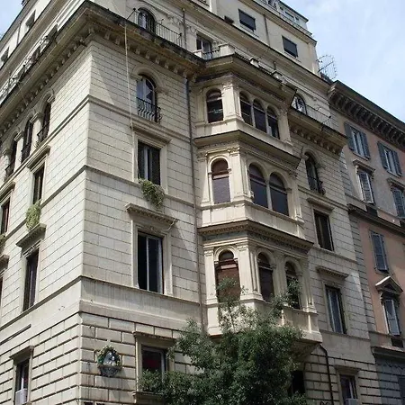 Beau Site - Antica Residenza Roma