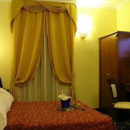 Esedra 2* Rome