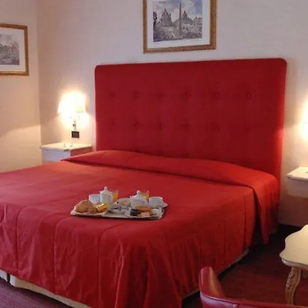 Hotel Colonna Palace 4*