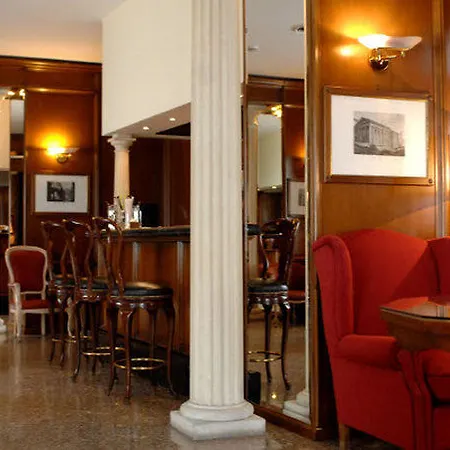 Hotel Colonna Palace