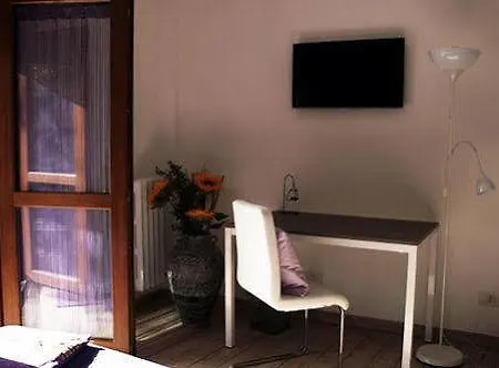 Shelisa Bed & Breakfast 3*