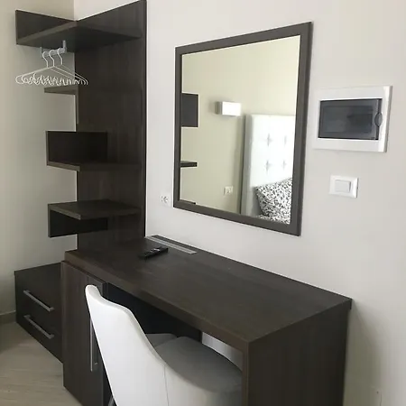 Hotel Venustas 3*