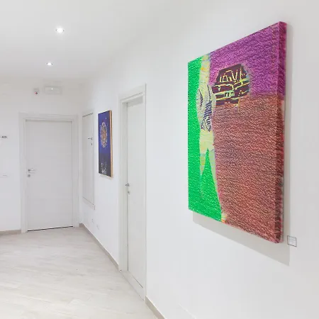 Venustas Hotel 3*