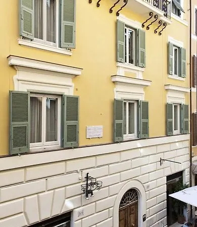 Garibaldi Piazza Di Spagna בית הארחה רומא