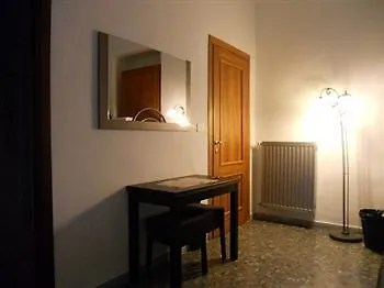 Aloha 2 2* Rome