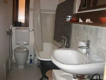 Portico D'ottavia Luxury & Philosophy *