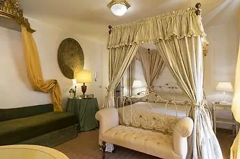 Residenza Napoleone Iii 4* Rome