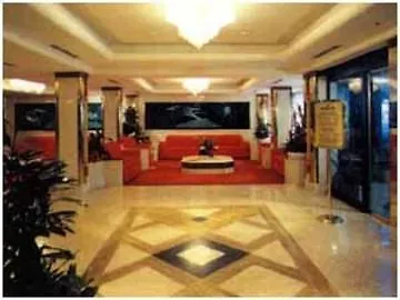 Satellite Palace מלון