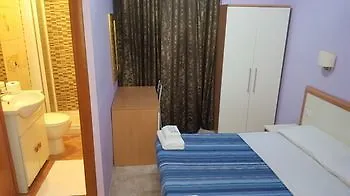 Domus Aurora Affittacamere 3*