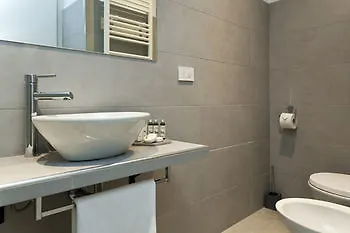 Affittacamere Sallustio Fine 3*