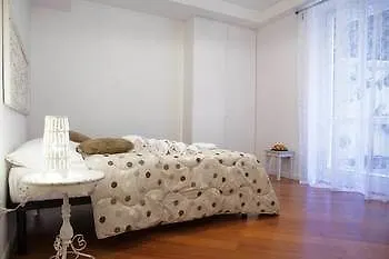 Bed and breakfast Domus Dea 3*