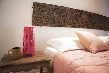 Domus Dea Bed and breakfast Roma