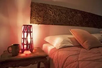 Bed and breakfast Domus Dea 3*