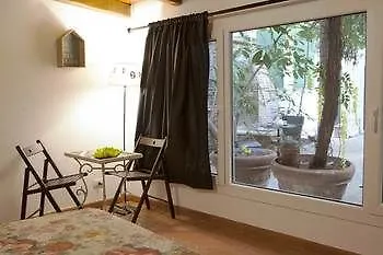 Domus Dea Bed & Breakfast Roma