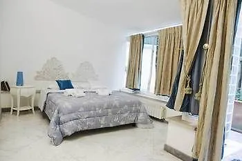 Bed & Breakfast Domus Dea Roma