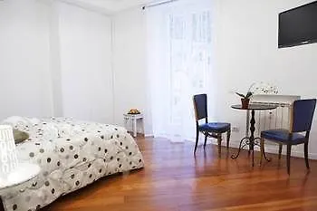 Domus Dea 3* Roma