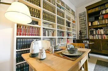 Aventino Orange Garden Bed & Breakfast Rome