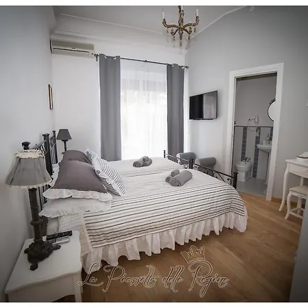 Bed & Breakfast La Piazzetta Delle Regine Roma