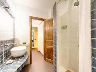 Hotel Garibaldi House