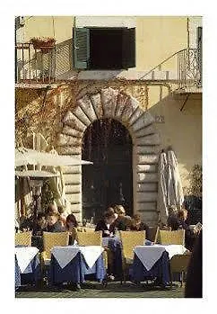 Navona Apartment *